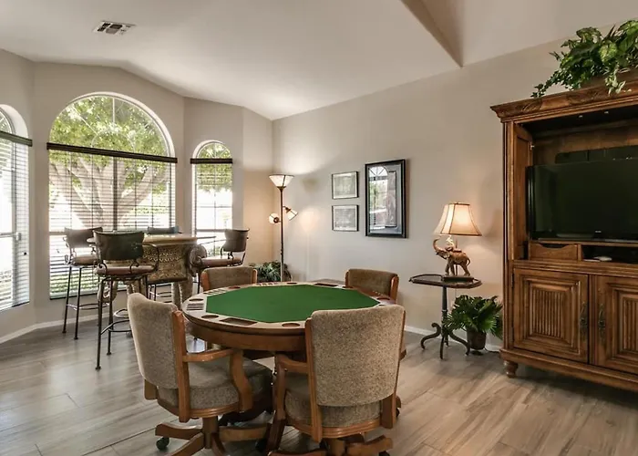 Spectacular Golf Course With Pool And Views Holiday home Gilbert