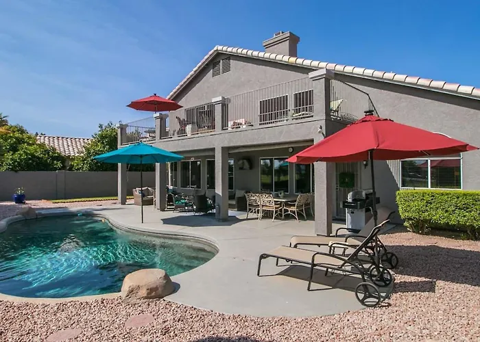 Spectacular Golf Course With Pool And Views